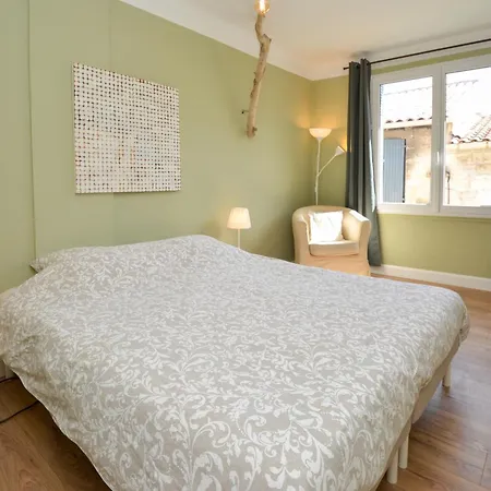 Holiday home Maison Le Petit Balcon Beaucaire