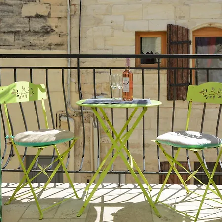 Maison Le Petit Balcon Beaucaire * Beaucaire (Gard)