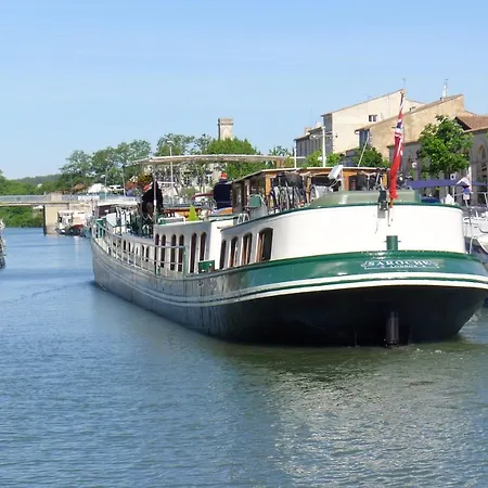 Maison Le Petit Balcon Avec Garage Pour Velo Beaucaire (Gard)